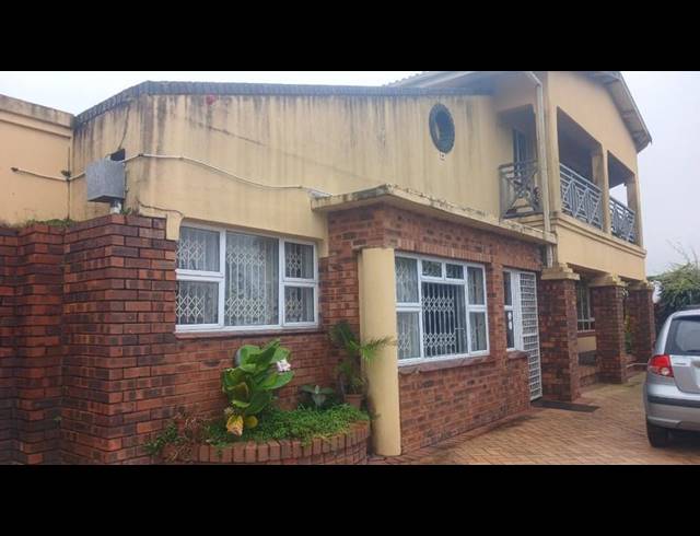 5 BEDROOM HOUSE FOR SALE IN SHALLCROSS